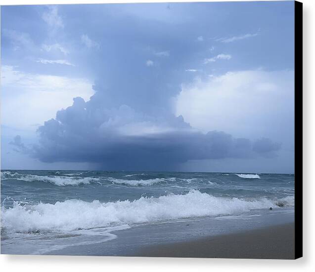 Clouds of a storm - Canvas Print
