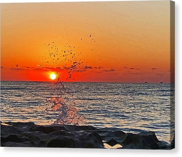 Droplets of a wave dancing Sunrise - Classic Canvas Print