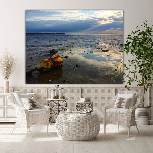 Pick me up off the Mud - Classic Canvas Print