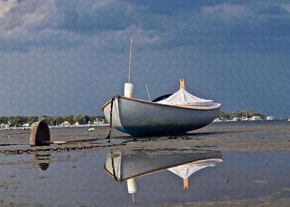 Classic Wooden Boat Reflection - Puzzle